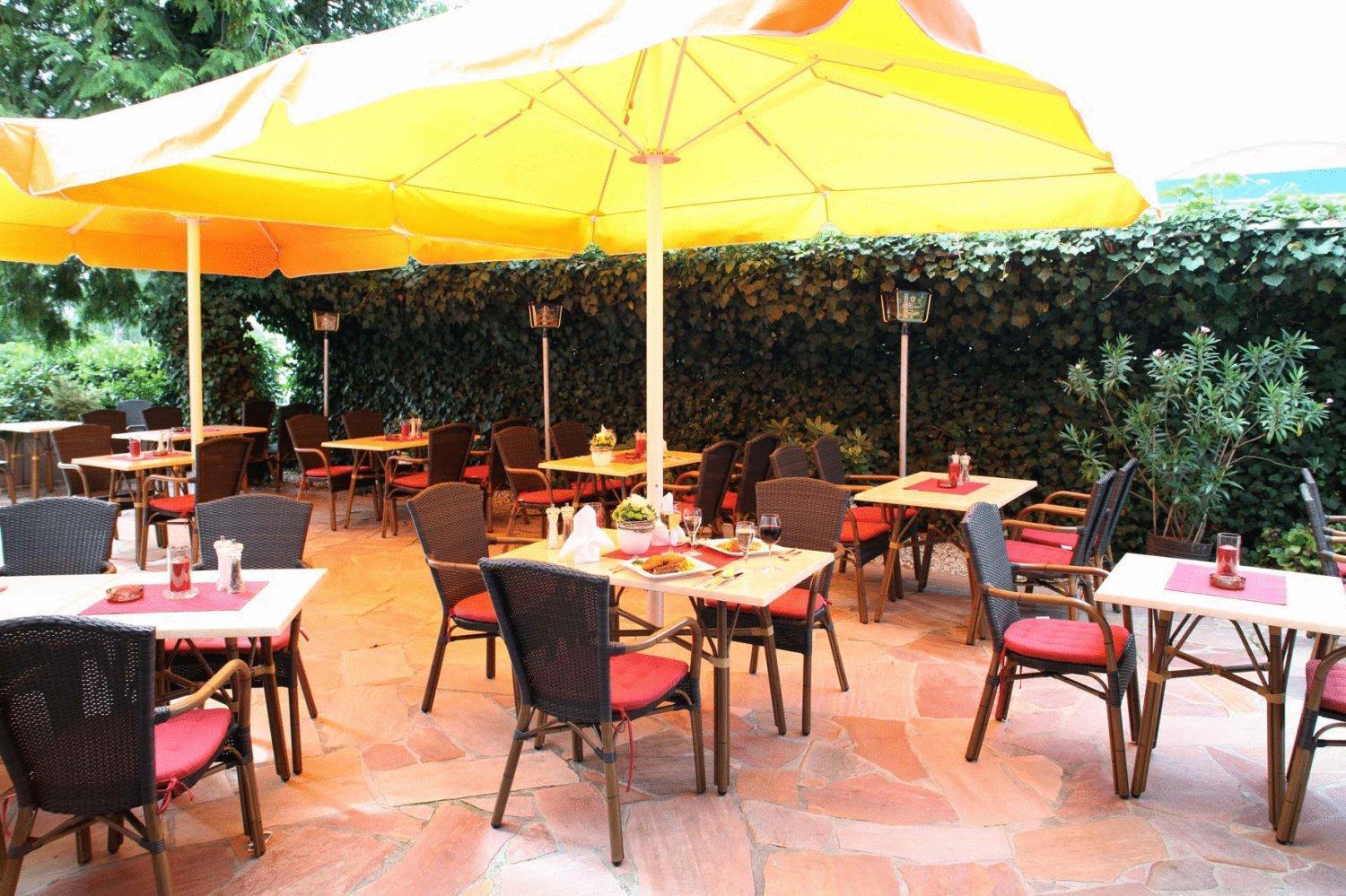 Hotel&Restaurant Hugenottengarten Friedrichsdorf Exteriör bild