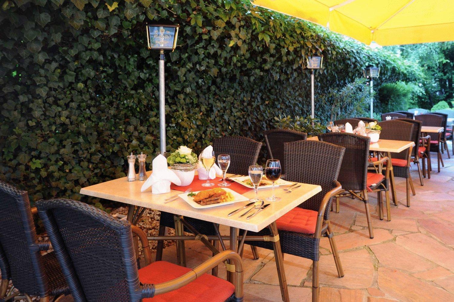 Hotel&Restaurant Hugenottengarten Friedrichsdorf Exteriör bild